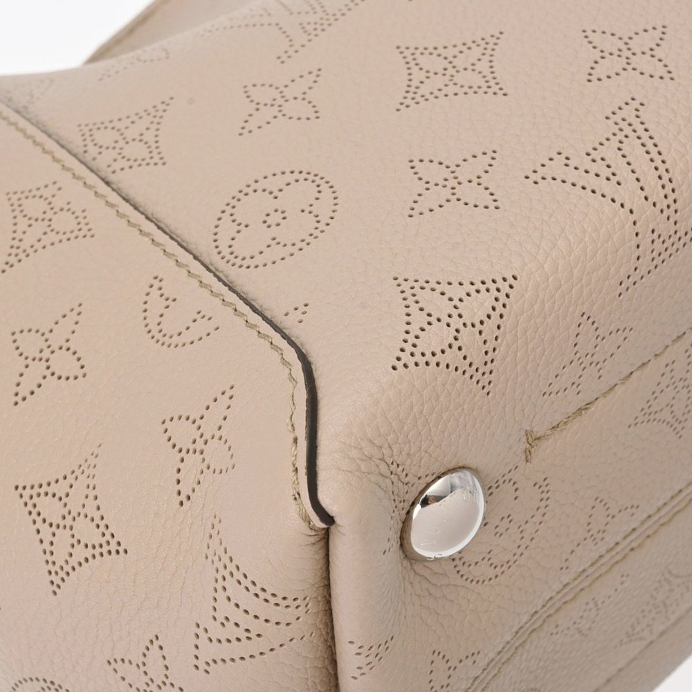 LOUIS VUITTON Monogram Mahina Hina PM Gale M54351 Women's Leather Handbag - Picture 6 of 12